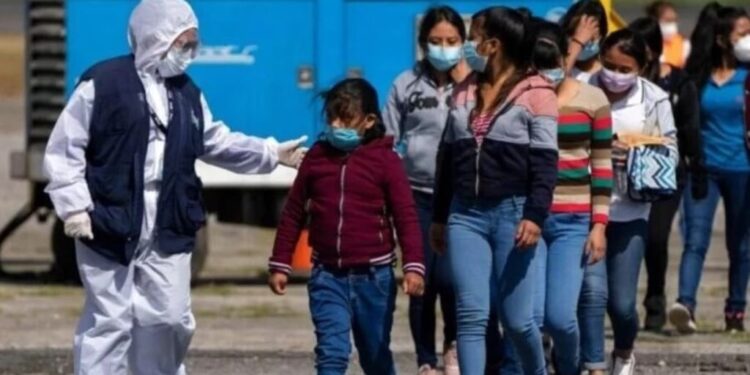 Niños migrantes. Foto de archivo.