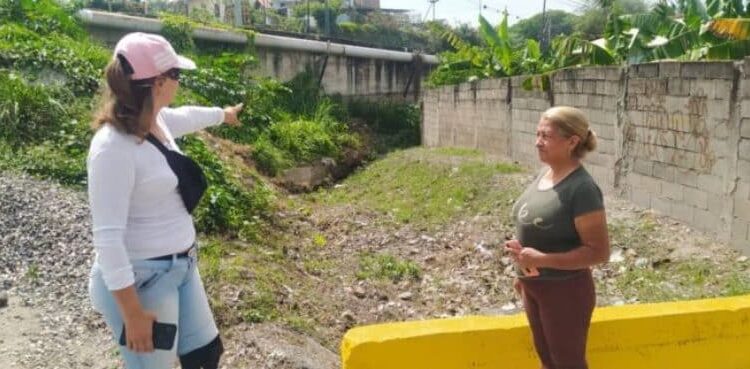 Cloacas sin atención desde hace 15 años en Santa Rosa. Foto Radio Fe y Alegría Noticias.