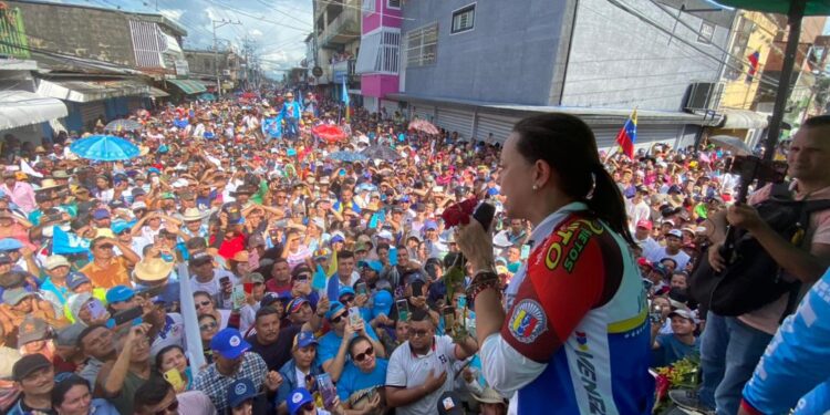 Machado. Foto @VenteVenezuela