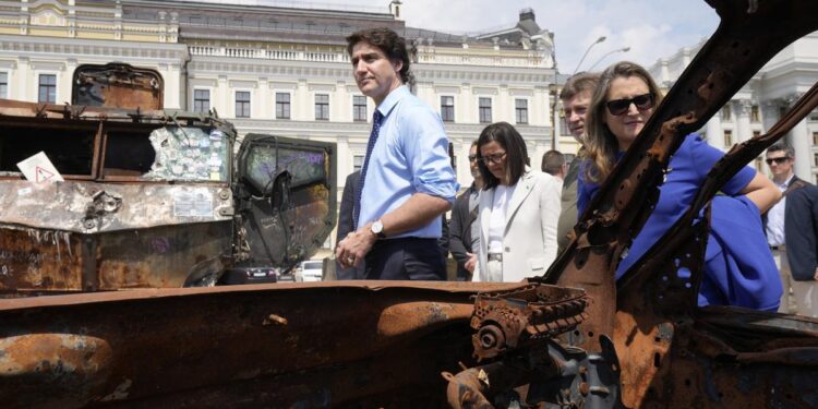 Visita por sorpresa a Kiev del primer ministro canadiense Justin Trudeau. EP