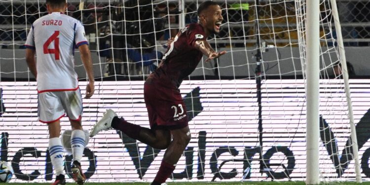 Venezuela's forward Salomon Rondon celebrates after scoring during the 2026 FIFA World Cup South American qualification football match between Venezuela and Chile at the Monumental Stadium in Maturin, Venezuela, on October 17, 2023. (Photo by Federico Parra / AFP)