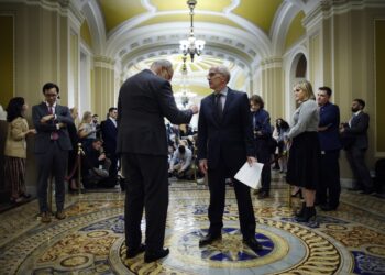 WASHINGTON, DC - NOVEMBER 07: Senate Majority Leader Charles Schumer (D-NY) talks to Sen. Peter Welch (D-VT) during a news conference following the weekly Senate Democratic policy luncheon at the U.S. Capitol on November 07, 2023 in Washington, DC. Schumer and his fellow Democratic Senators voiced their opposition to legislation put forward by Republicans to attach immigration reform to funding for the wars in Ukraine and Israel.   Chip Somodevilla/Getty Images/AFP (Photo by CHIP SOMODEVILLA / GETTY IMAGES NORTH AMERICA / Getty Images via AFP)