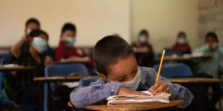 Escuela, Latinoamérica. Foto agencias.