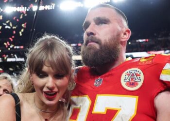 Taylor Swift y Travis Kelce.