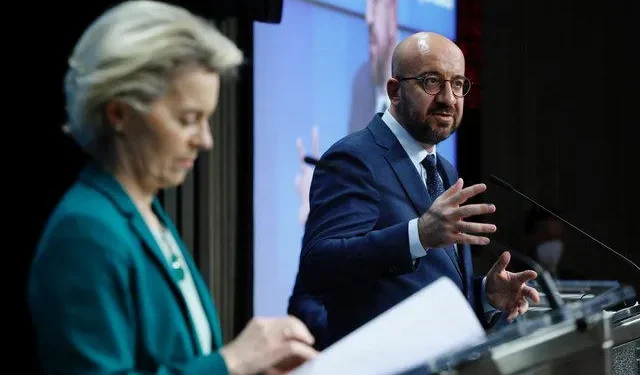 Von der Leyen y Charles Michel