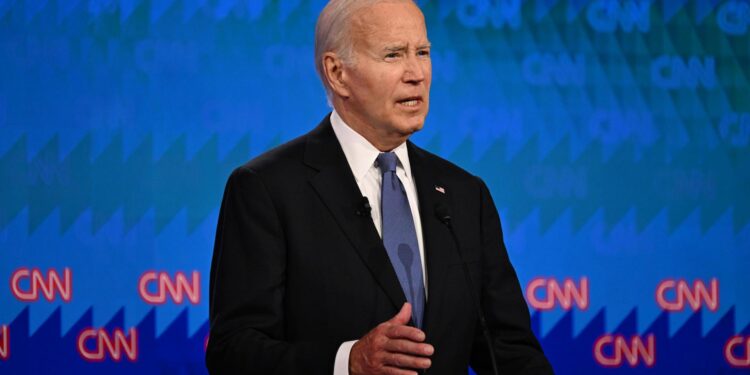 Atlanta (United States), 28/06/2024.- US President Joe Biden participates in the first 2024 presidential election debate with former US President Donald J. Trump at Georgia Institute of Technology'Äôs McCamish Pavilion in Atlanta, Georgia, USA, 27 June 2024. The first 2024 presidential election debate is hosted by CNN. EFE/EPA/WILL LANZONI / CNN PHOTOS MANDATORY CREDIT: CNN PHOTOS / CREDIT CNN - WILL LANZONI EDITORIAL USE ONLY EDITORIAL USE ONLY
