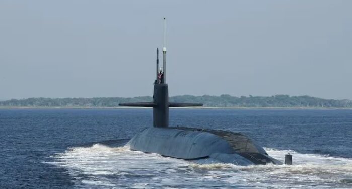 EEUU movilizó un submarino a Guantánamo tras la llegada de la flota naval rusa a La Habana (REUTERS)