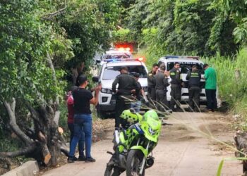 Escena del crimen custodiada por las autoridades en Villa del Rosario Cortesía Para Caracol Radio.