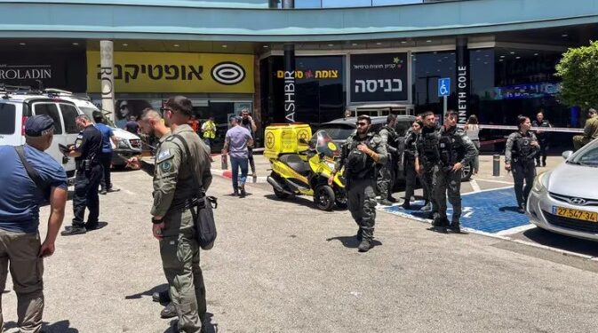 El ataque se produjo en un centro comercial en la ciudad de Karmiel, en el norte de Israel (REUTERSAvi Ohayon).