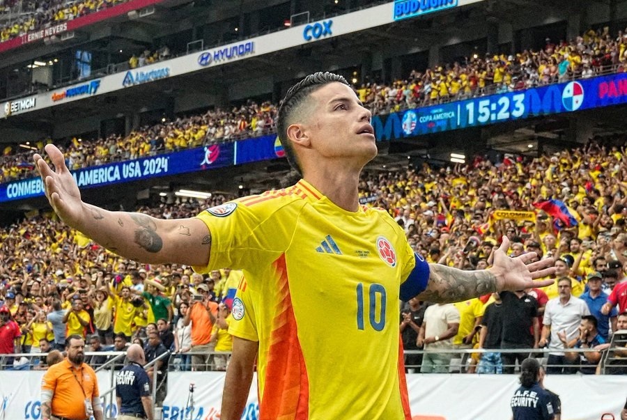 Colombia, con un James imparable, avanza a semifinales de Copa América
