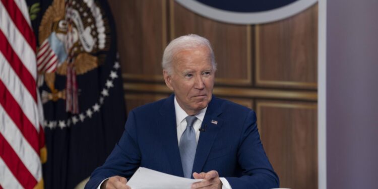 Washington (United States Of America), 03/09/2024.- US President Joe Biden delivers remarks during the kickoff event of the 'Investing in America' content series at the White House, in Washington, DC, USA, 03 September 2024. Biden's 'Investing in America' agenda is 'mobilizing historic levels of private sector investments in the United States, bringing manufacturing back to America after decades of offshoring', he said. (Estados Unidos) EFE/EPA/CHRIS KLEPONIS / POOL