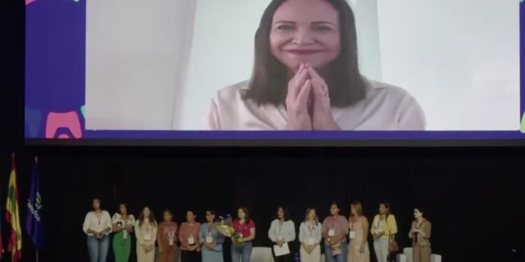 El homenaje a María Corina Machado en el Congreso Nacional de Fenalco. | Foto: Fenalco