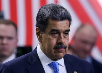 El gobernante de Venezuela, Nicolás Maduro, pidió este lunes que, independientemente del resultado electoral entre Kamala Harris y Donald Trump, el Gobierno de Estados Unidos no se deje llevar por las políticas “fracasadas del extremismo” de la oposición de la nación caribeña. TASS Alexander Shcherbak/TASS/Sipa USA