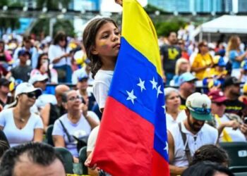 Alrededor de 600.000 venezolanos tienen protección especial para permanecer en Estados Unidos.