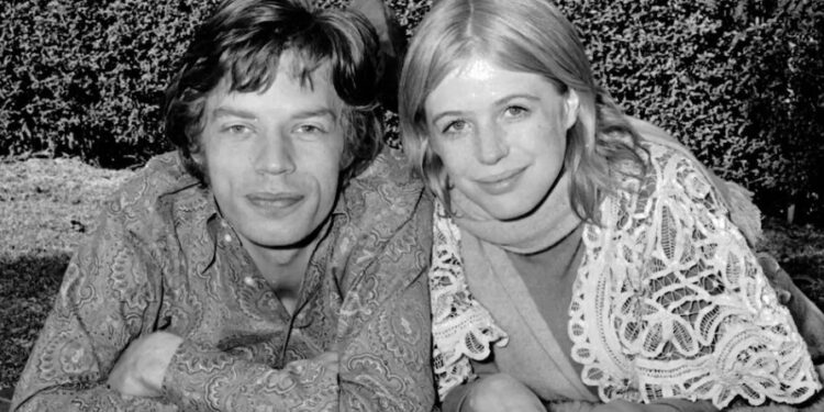 Mick Jagger le dedicó unas palabras a Marianne Faithfull con quien salió durante cuatro años (Créditos: X/Mick Jagger)