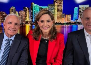 Carlos A. Giménez (FL-28), Mario Díaz-Balart (FL-26) y María Elvira Salazar