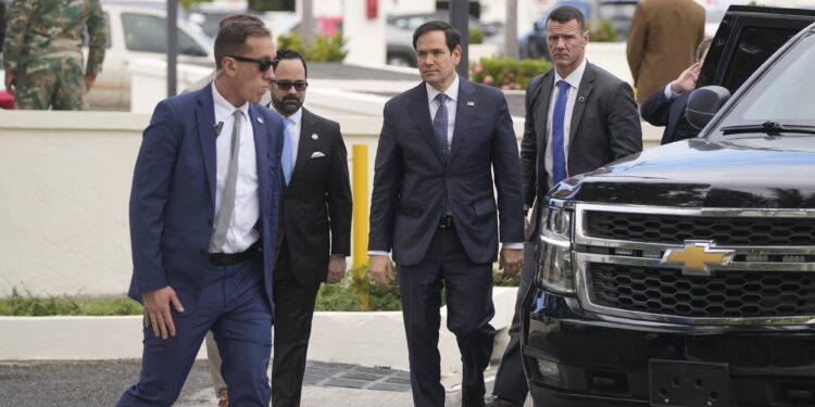 US Secretary of State Marco Rubio (C) arrives at the National Palace in Santo Domingo, Dominican Republic on February 6, 2025. (Photo by Mark Schiefelbein / POOL / AFP)